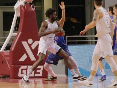   ABA Igokea Zadar 72 48 Činanu Onuaku slobodna bacanja Radivoj Korać Žućko 