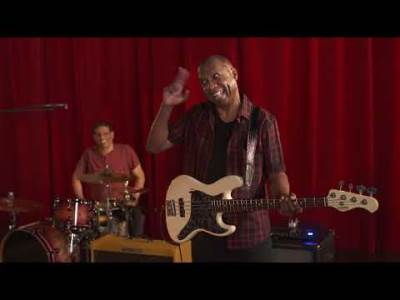  Hit dana: Conan & The Basic Cable Band - "Run Run Rudolph" 