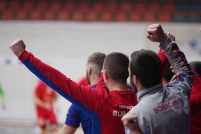  Šataraš:Crtica o "izdaji" rukometaša Borca zbog odlaska na "Kosovo": Jesmo li veći katolici od pape? 