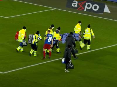  drama-svajcarska-udario-loptu-glavom-odvezen-bolnica-bazen-sent-galen-video 