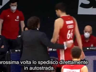  Andrea Trinkijeri pobesneo, oterao Hrvata sa meča: Sledeći put ću da ga pošaljem na auto-put! Bajern 