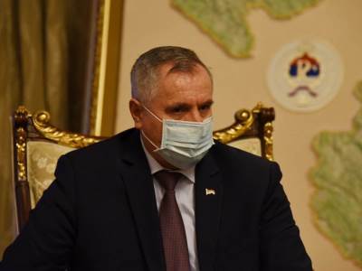  Višković: Masovnom vakcinacijom spriječiti četvrti talas epidemije 