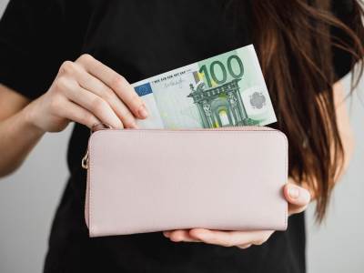  Počeo je Bitcoin pad: Najvrjednija kriptovaluta drastično potonula za dan! 