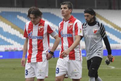  andrija-kaludjerovic-fudbaler-sin-struja-saka-prsti 