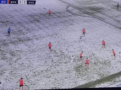  sivaspor-basakseir-snijeg-igraci-nevidljivi-video-foto 