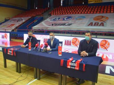  Borac košarka ABA 2 balon Borik pres 