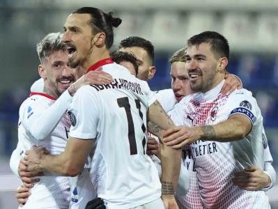  Zlatan Ibrahimović najavio dolazak Marija Mandžukića u Milan 