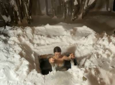  Ruskinja oduševila za Bogojavljenje: Olimpijska šampionka u "ledenoj rupi", nema straha! (VIDEO) 