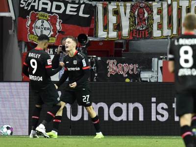  Bundesliga 17. kolo 2020 2021 Bajer Borusija 2 1 