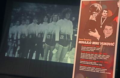  Komemoracija Miki Vuković trener Jedinstvo Aida evropski prvak 