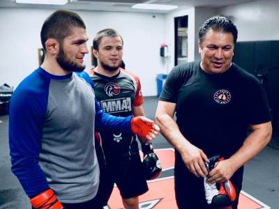  Nurmagomedov ponovo u oktagonu: Da vidimo od čega je napravljen mlađi član klana 