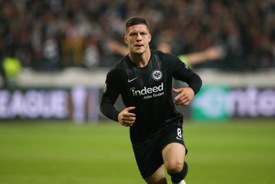  luka-jovic-real-madrid-ajntraht-transfer-obestecenje 