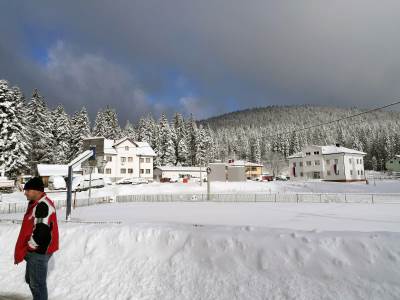  Nema čišćenja snijega preko entitetske linije: Put kod Drvara neprohodan 15 dana 