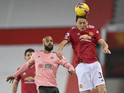  Nemanja Matić kritike Mančester junajted Šefild 1:2 