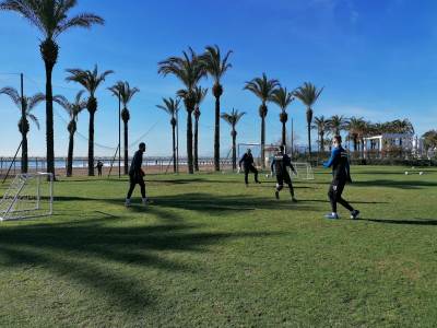  MONDO u Antaiji FK Borac treninzi fudbal golmani prekidi 