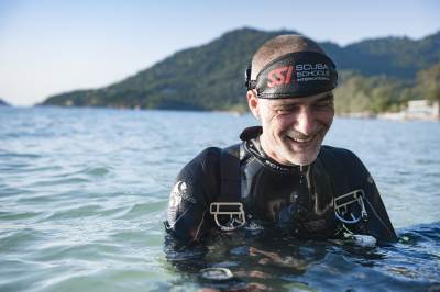  Ronilac u kojeg su bile uprte oči cijelog svijeta za Mondo o ronjenju u olupinama, životu na Tajlandu, srpskom porijeklu 