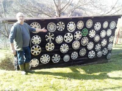  Foča-Šćepan Polje: "Muzej ratkapni" kao vapaj da se asfaltira “put smrti” 