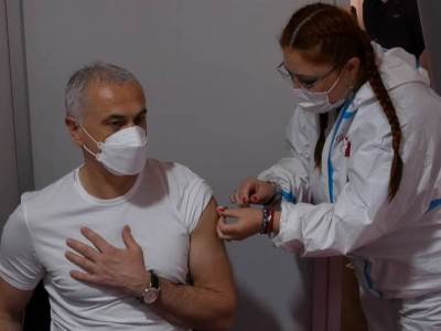  zvezdan-terzic-mitar-mrkela-vakcinisani-kineska-sajam-fk-crvena-zvezda. 