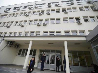  Ocu 17 godina zatvora zbog zlostavljanja kćerke 
