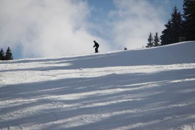  Slovenija uskoro otvara skijališta za goste 