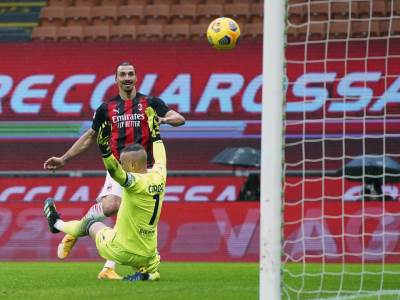  Milan - Krotone, Zlatan Ibrahimović postigao 500. gol u klupskoj karijeri VIDEO 