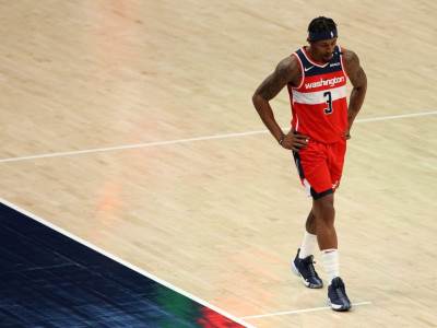  bredli-bil-denver-vasington-trejd-nikola-jokic-patike 