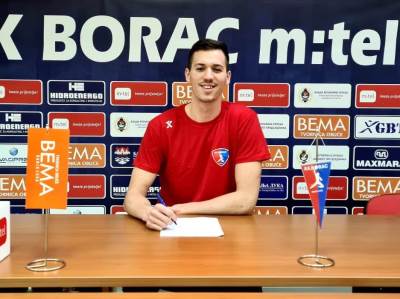 Nikola Egić novi rukometaš Borac m:tel 