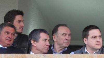  Humskom odjekivalo "Uprava napolje" 