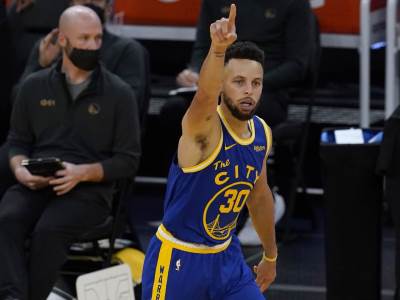  stef-kari-10-trojki-na-mecu-nba-golden-stejt-orlando-video 