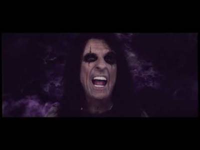  Hit dana: Alice Cooper - Social Debris 