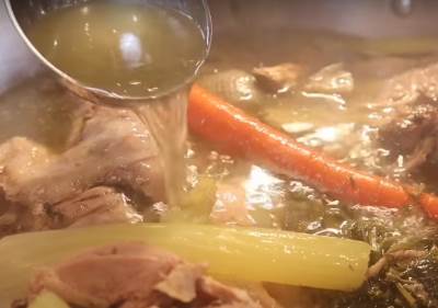  Domaća supa je "čudo" za imunitet: Kad bi svi znali zašto je važna, pravili bi je svaki dan! 