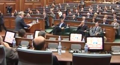  Još četiri države bi mogle da povuku priznanje Kosova i Metohije 