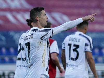  Kaljari Juventus Ronaldo da li je zaslužio crveni karton 