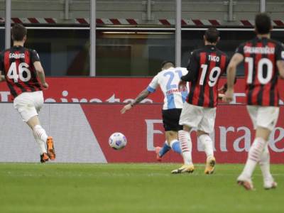  Serija A 27. kolo Milan Napoli 0 1 