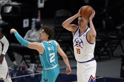  nikola-jokic-lider-trka-mvp-nba-denver-nagets-janis-adetokunbo-dejm-lilard-lebron-dzejms 