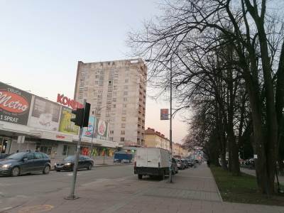  Otac sjekirom povrijedio sina, pa digao ruku na sebe 