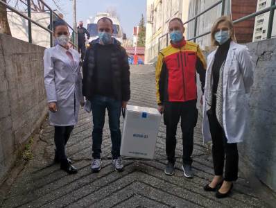  U Srpsku stiglo 7.020 vakcina iz programa "Kovaks" 