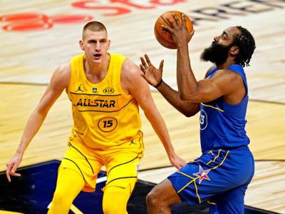  NBA liga Harden ja sam MVP 