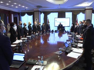  Minut ćutanja za sve preminule od virusa korona u Republici Srpskoj 