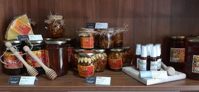  U Prnjavoru otvorena "Naša prodavnica", kupcima na raspolaganju 150 različitih proizvoda (FOTO) 