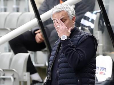  njukasl-totenhem-2-2-premijer-liga-zoze-murinjo-otkaz 