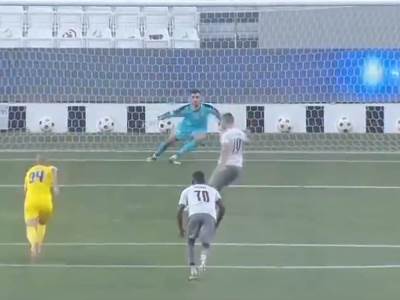  santi-kasorla-penal-panenka-video 