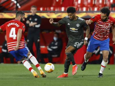  potpuno nag utrčao na teren u granadi protiv mančester junajteda 