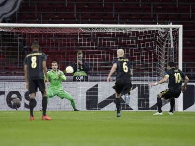  ajaks-roma-dusan-tadic-asistencija-promasen-penal-liga-evrope-cetvrtfinale-rezultati 