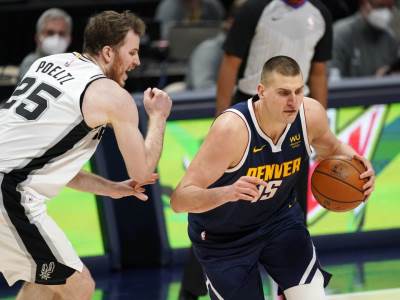  nikola-jokic-san-antonio-mvp-nba-tripl-dabl-denver-nagets-statistika 