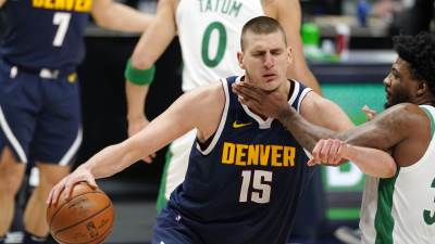  nikola jokić se naljutio, denver izgubio od bostona 