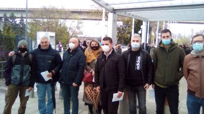  Novinari vakcinacija kovid korona Srbija Srpska FBiH 