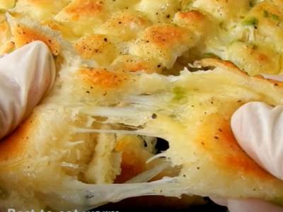  Hljeb sa mocarelom i lukom recept 