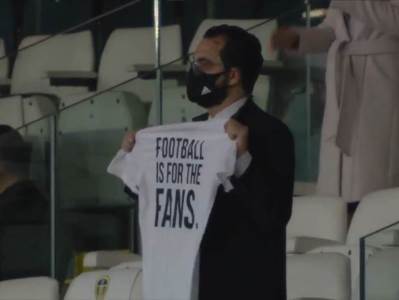  lids-liverpul-zasluzite-ligu-sampiona-superliga-evrope-igraci-majice 