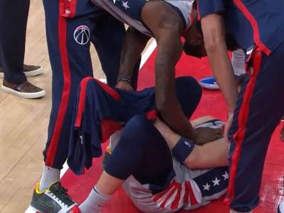  deni avdija slomio zglob na utakmici 